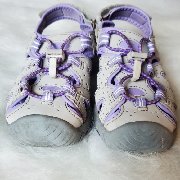 Khombu Girls Athletic Closed Toe Bungee Lace Sandals Gray & Purple Size 1 Kids - Picture 2 of 6